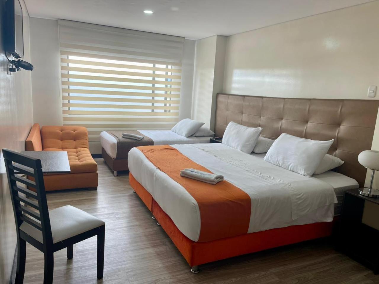 Hotel Business Center International Богота Экстерьер фото